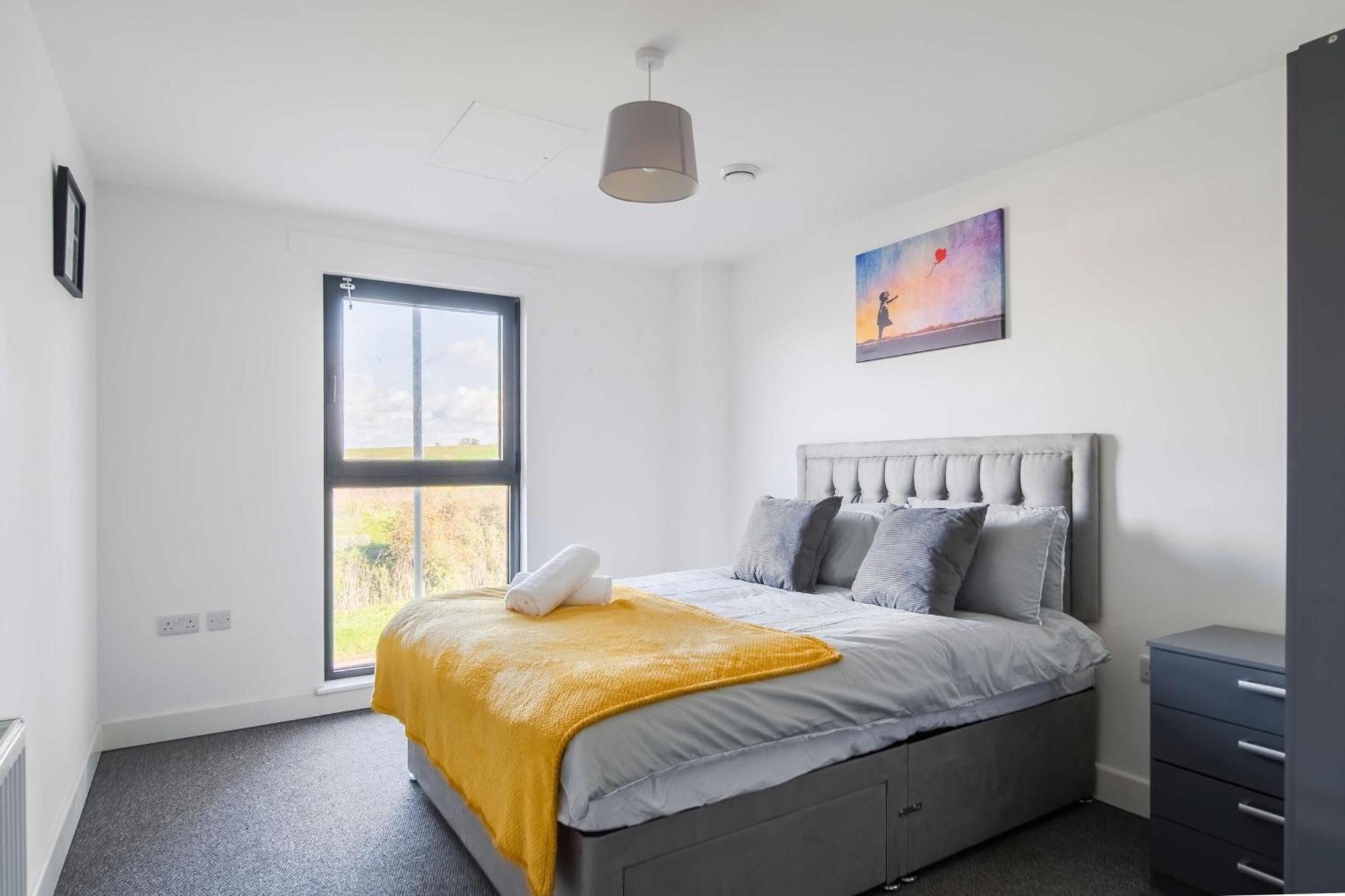 Modern Apartments With Free Parking Near Heathrow Colnbrook ภายนอก รูปภาพ