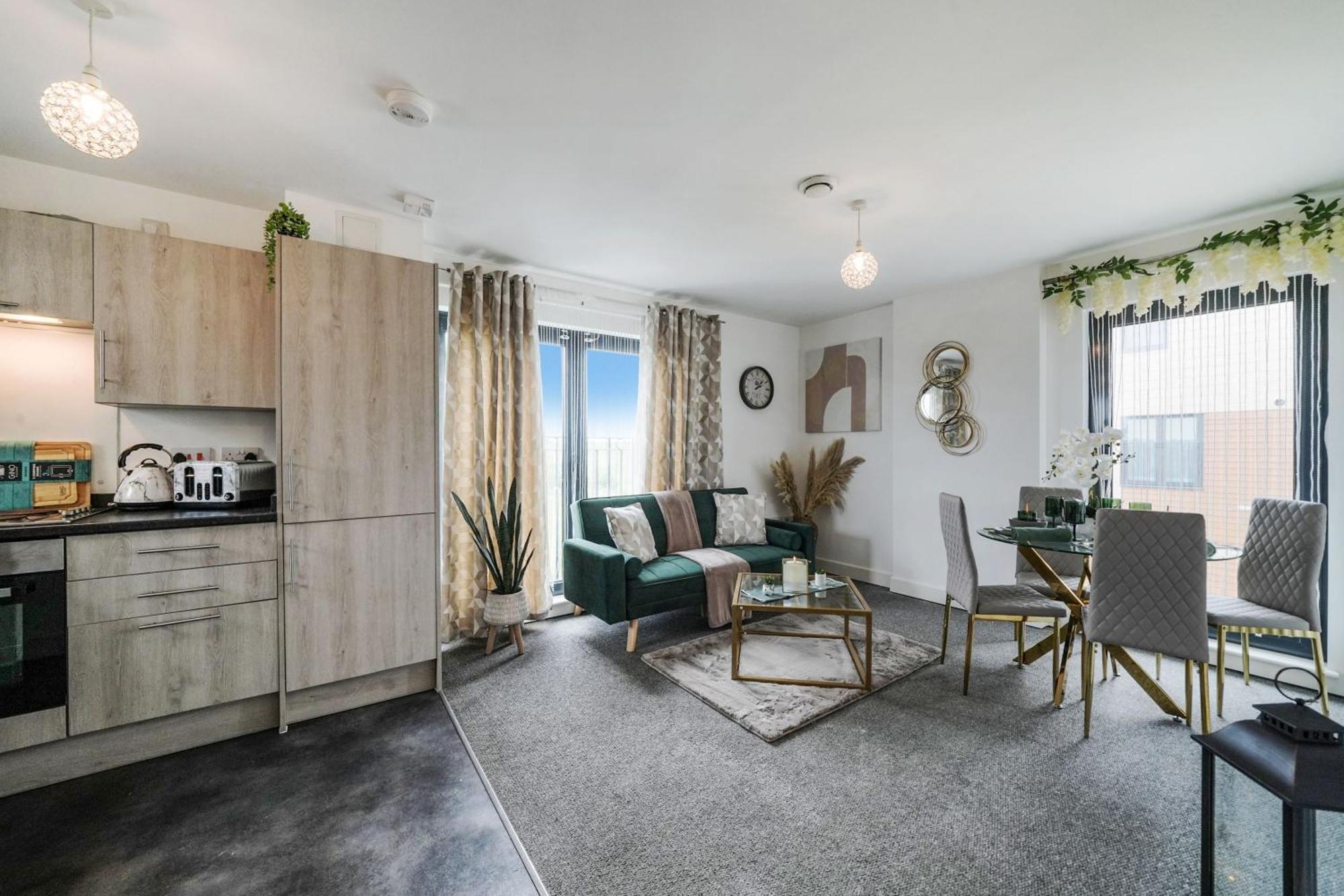Modern Apartments With Free Parking Near Heathrow Colnbrook ภายนอก รูปภาพ