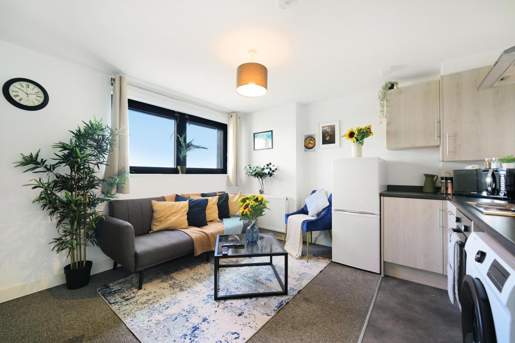 Modern Apartments With Free Parking Near Heathrow Colnbrook ภายนอก รูปภาพ